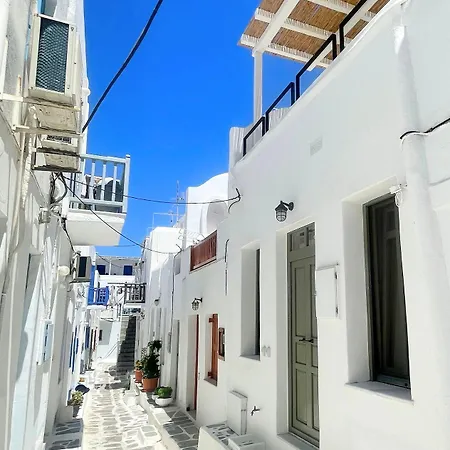 Aparthotel Aniko White Alley 4*