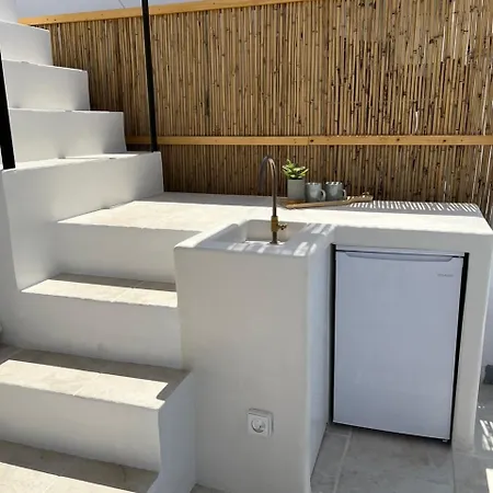 Aniko White Alley Mykonos Town