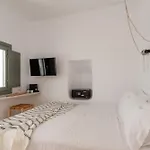 Aniko White Alley Mykonos Town