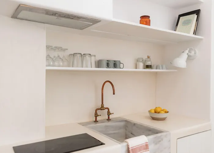 Aníko White Alley Apart-hotel 4*